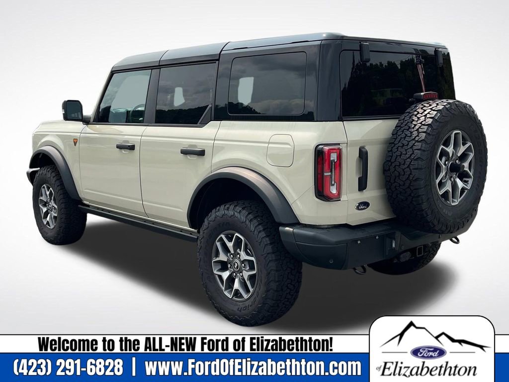 New 2025 Ford Bronco Badlands image 6