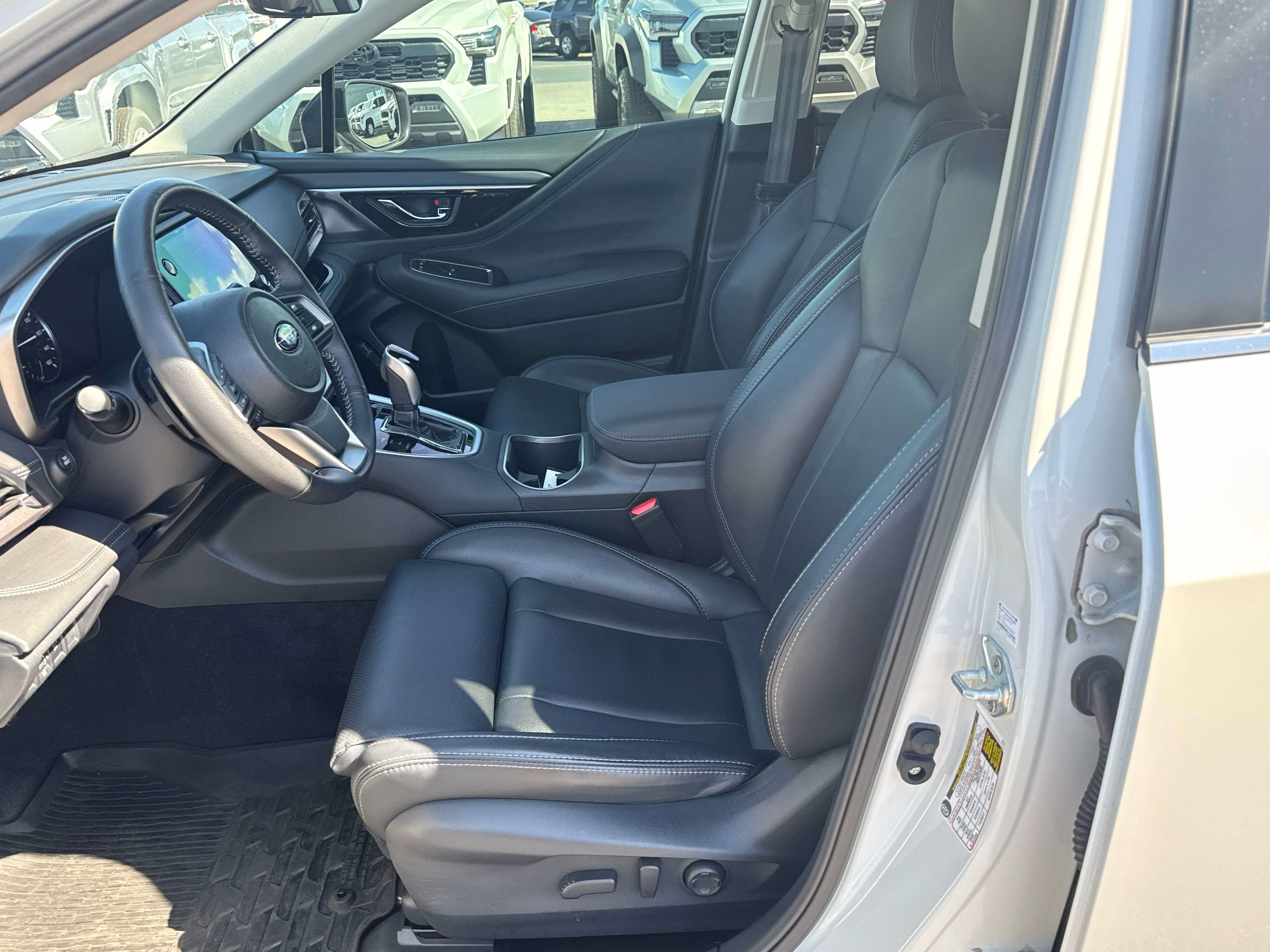 Used 2024 Subaru Outback Limited XT AWD/4WD image 10