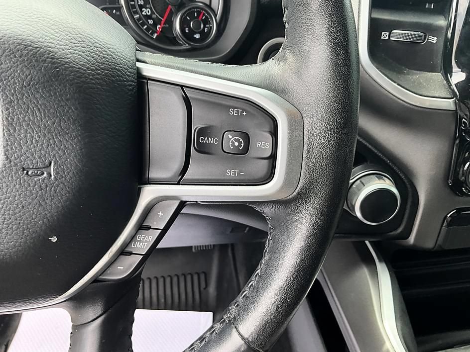 Used 2021 RAM 1500 Big Horn AWD/4WD image 32