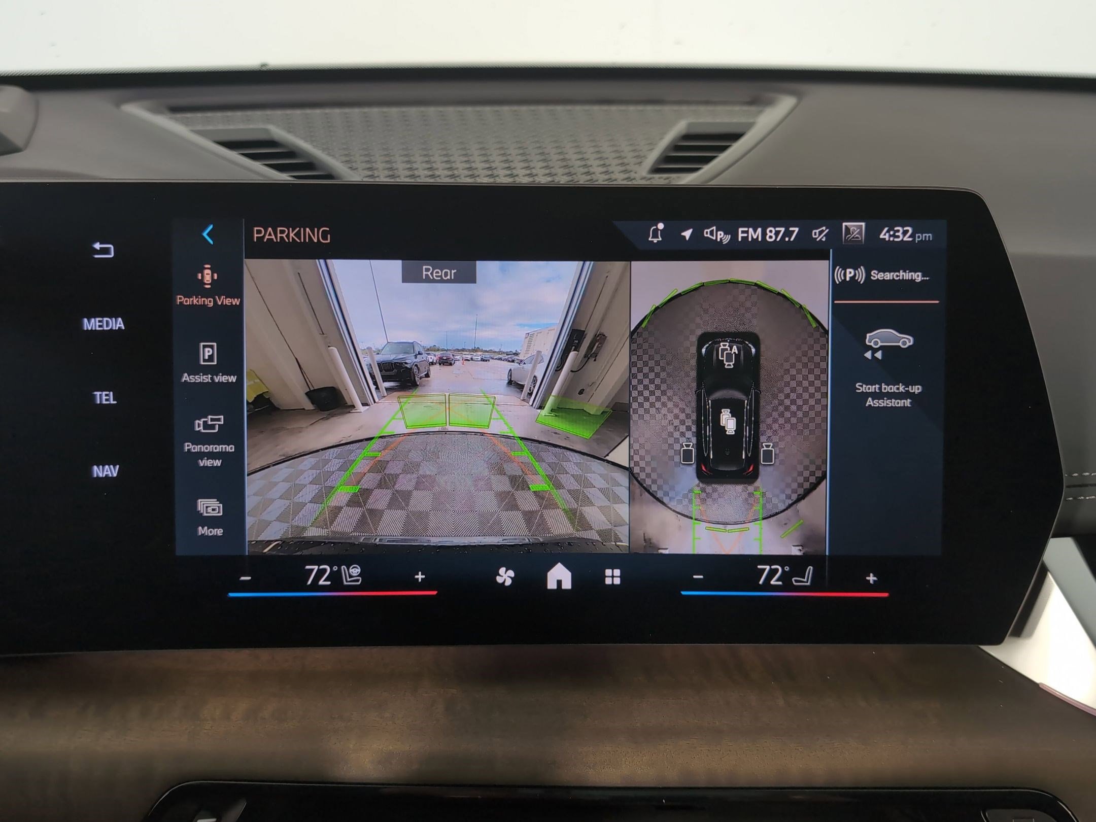 Used 2025 BMW X1 xDrive28i w/ Premium Package AWD/4WD image 23