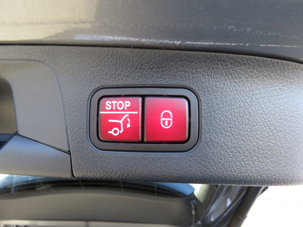 Used 2021 Mercedes-Benz GLA 250 4MATIC image 18