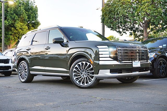 New 2026 Hyundai Palisade Calligraphy AWD/4WD image 2