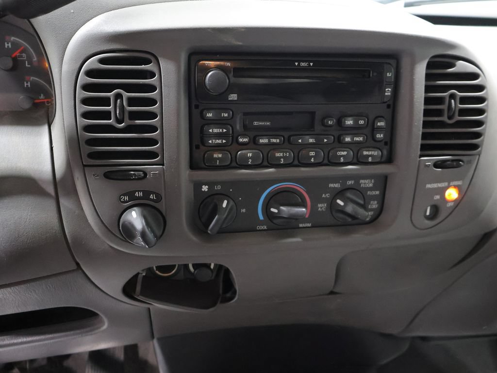 Used 2003 Ford F150 XLT AWD/4WD image 23
