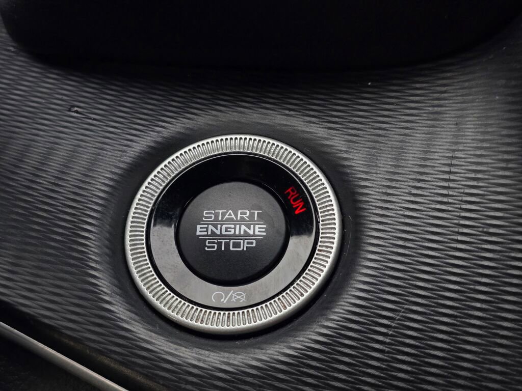 Used 2023 Jeep Grand Cherokee Altitude image 33