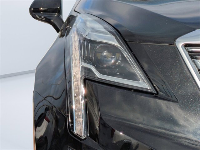 Used 2019 Cadillac XT5 Premium Luxury image 9