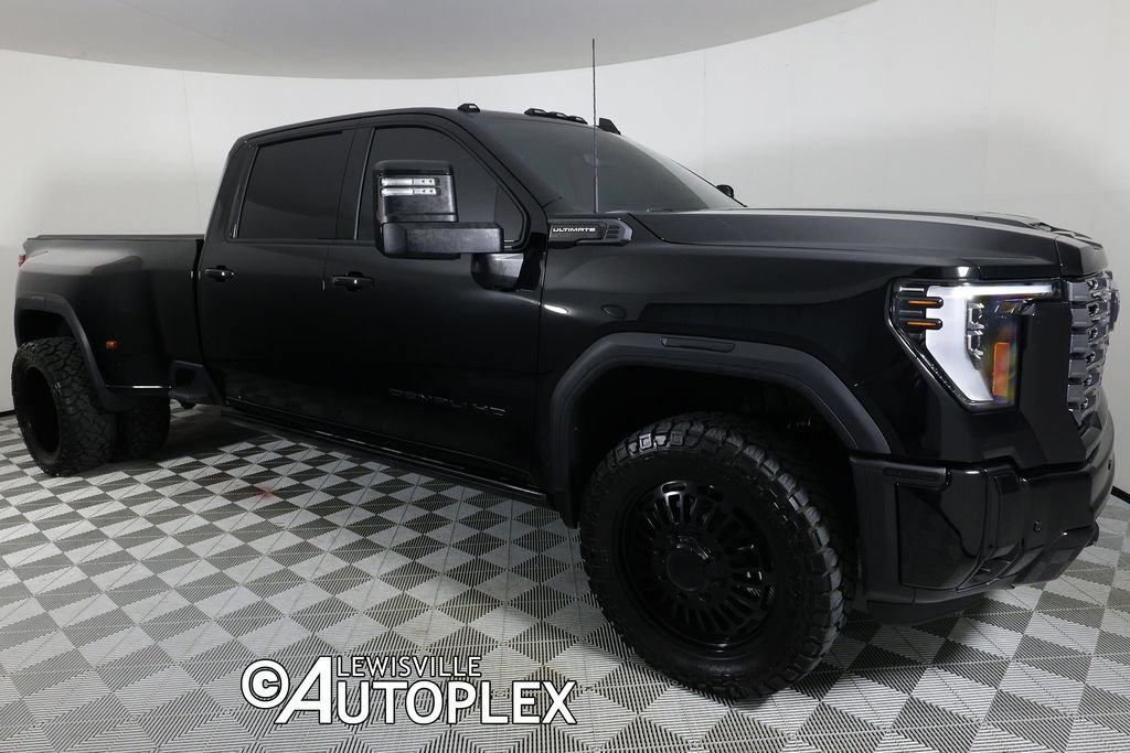 Used 2026 GMC Sierra 3500 Denali Ultimate AWD/4WD image 3
