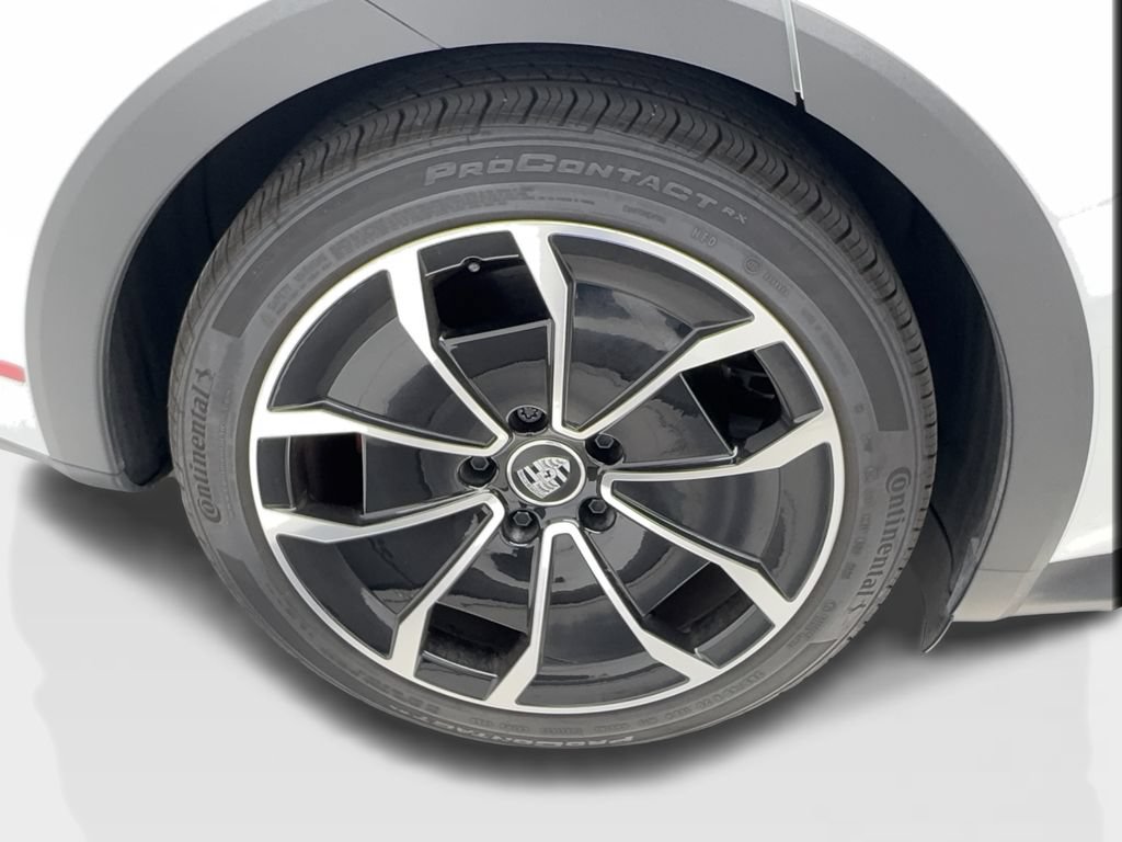 Used 2024 Porsche Taycan 4S AWD/4WD image 14