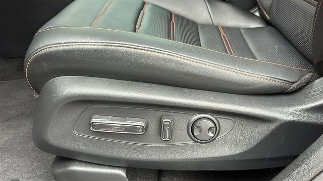Used 2026 Honda CR-V Sport Touring image 10