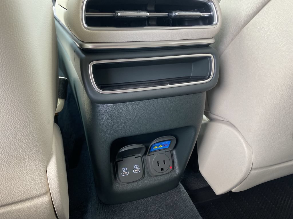 New 2027 Genesis GV80 2.5T Select AWD/4WD image 32