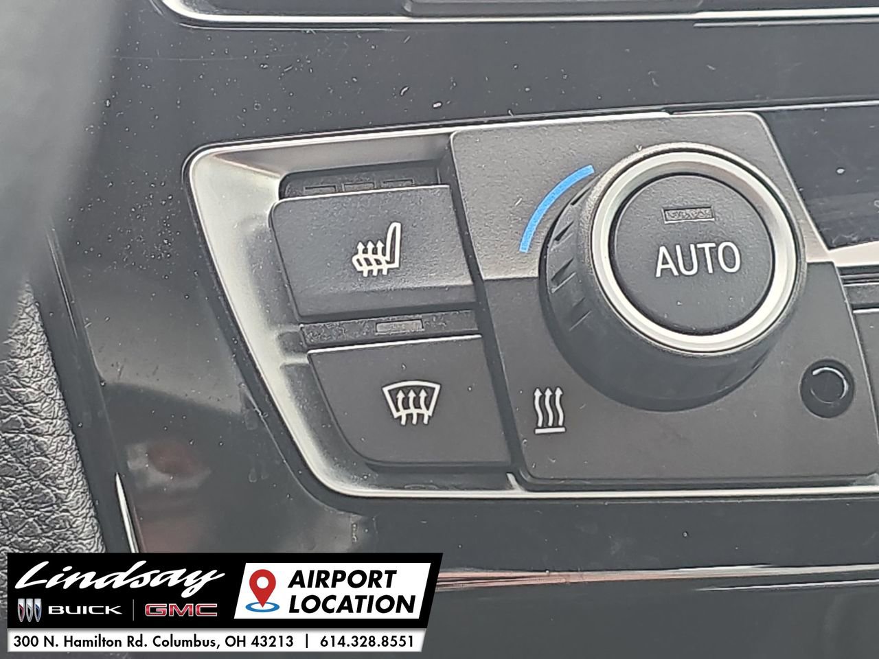 Used 2016 BMW 228i xDrive Convertible image 35