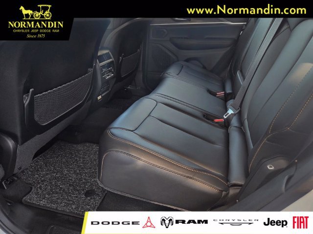 New 2026 Jeep Grand Cherokee Limited AWD/4WD image 8