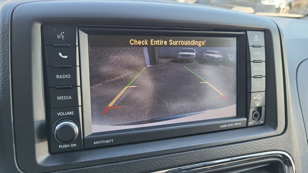 Used 2018 Dodge Grand Caravan SE image 29