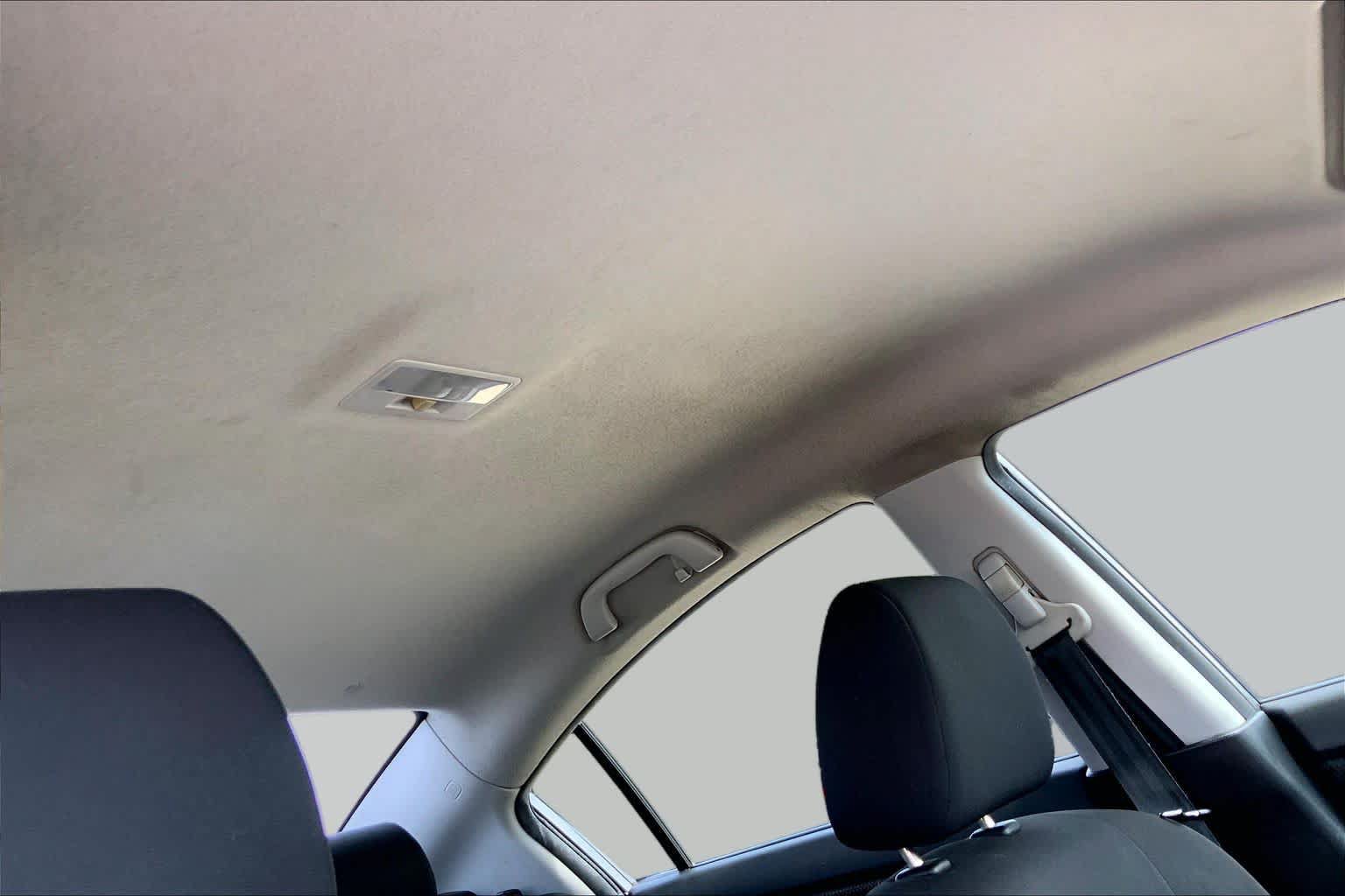 Used 2007 MAZDA MAZDA3 s Touring FWD image 12