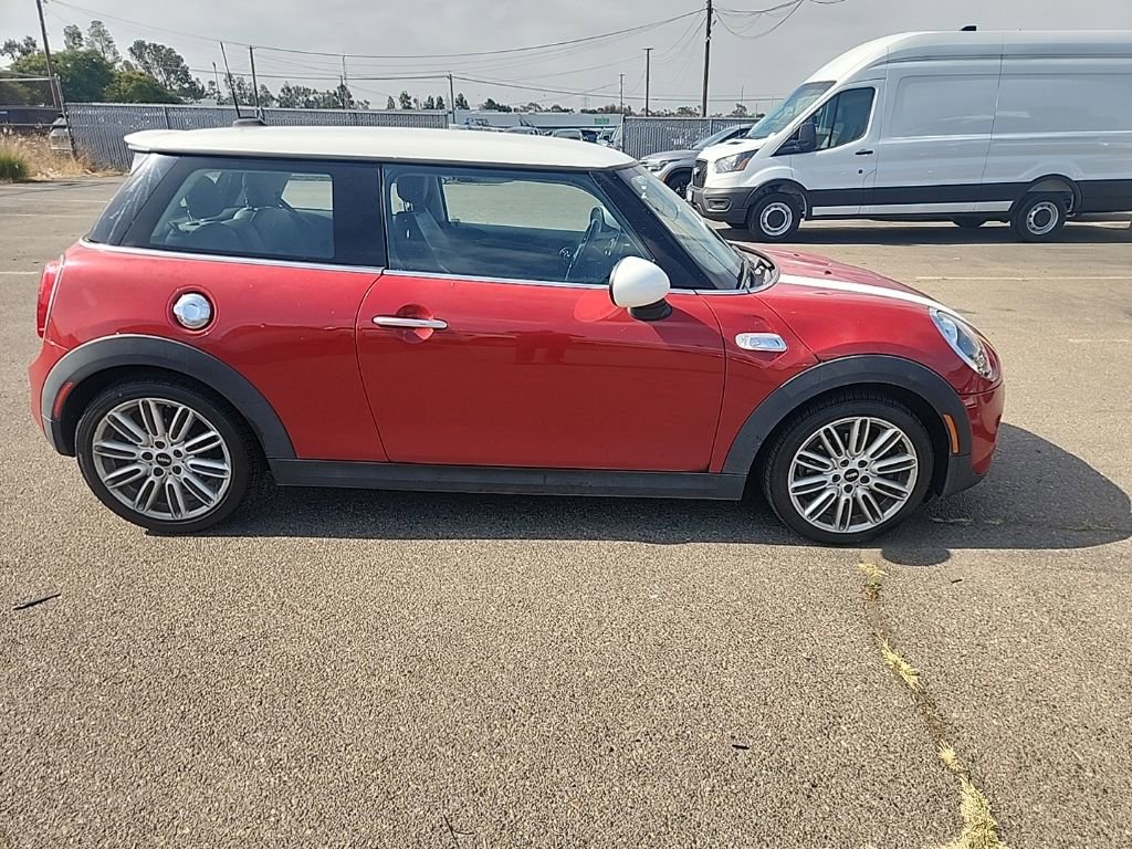 Used 2015 MINI Cooper S FWD image 17