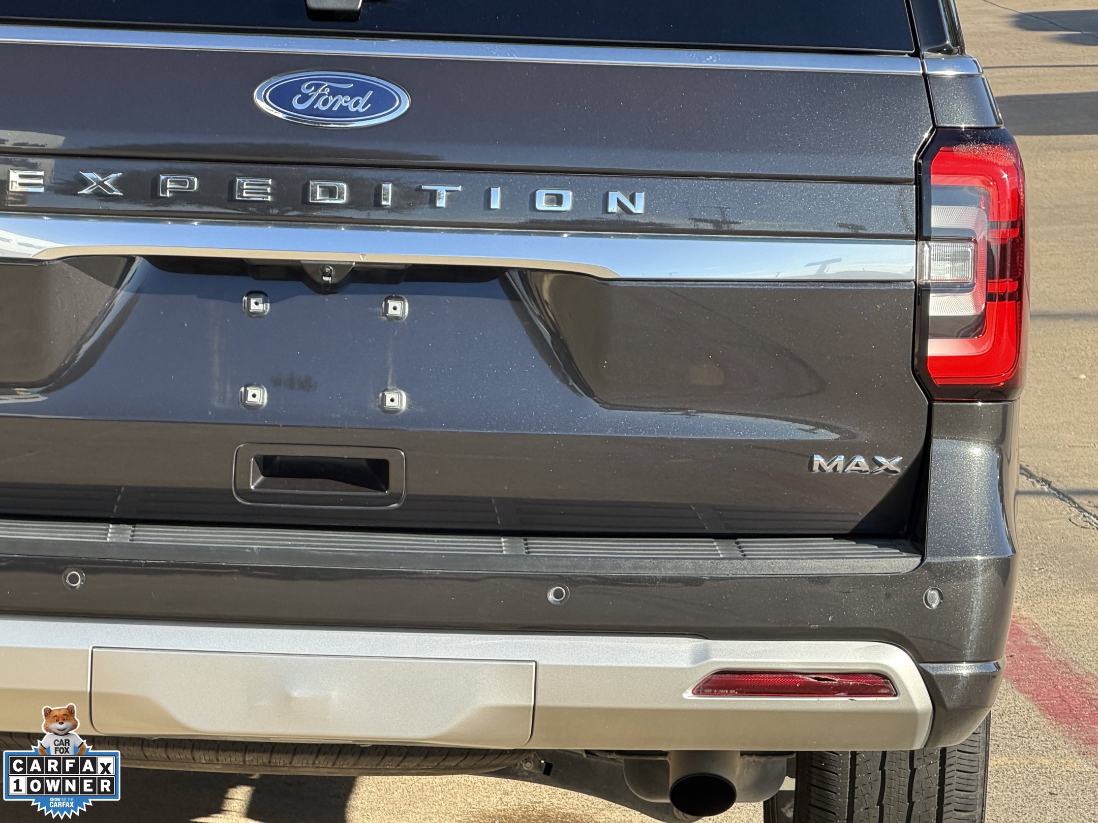 Used 2023 Ford Expedition Max Platinum AWD/4WD image 11