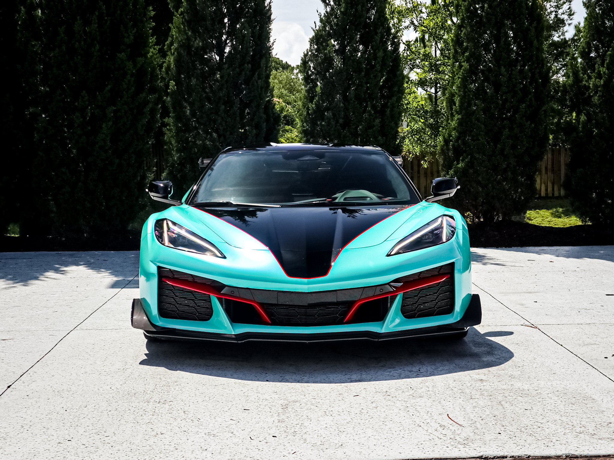 Used 2024 Chevrolet Corvette Z06 RWD image 3