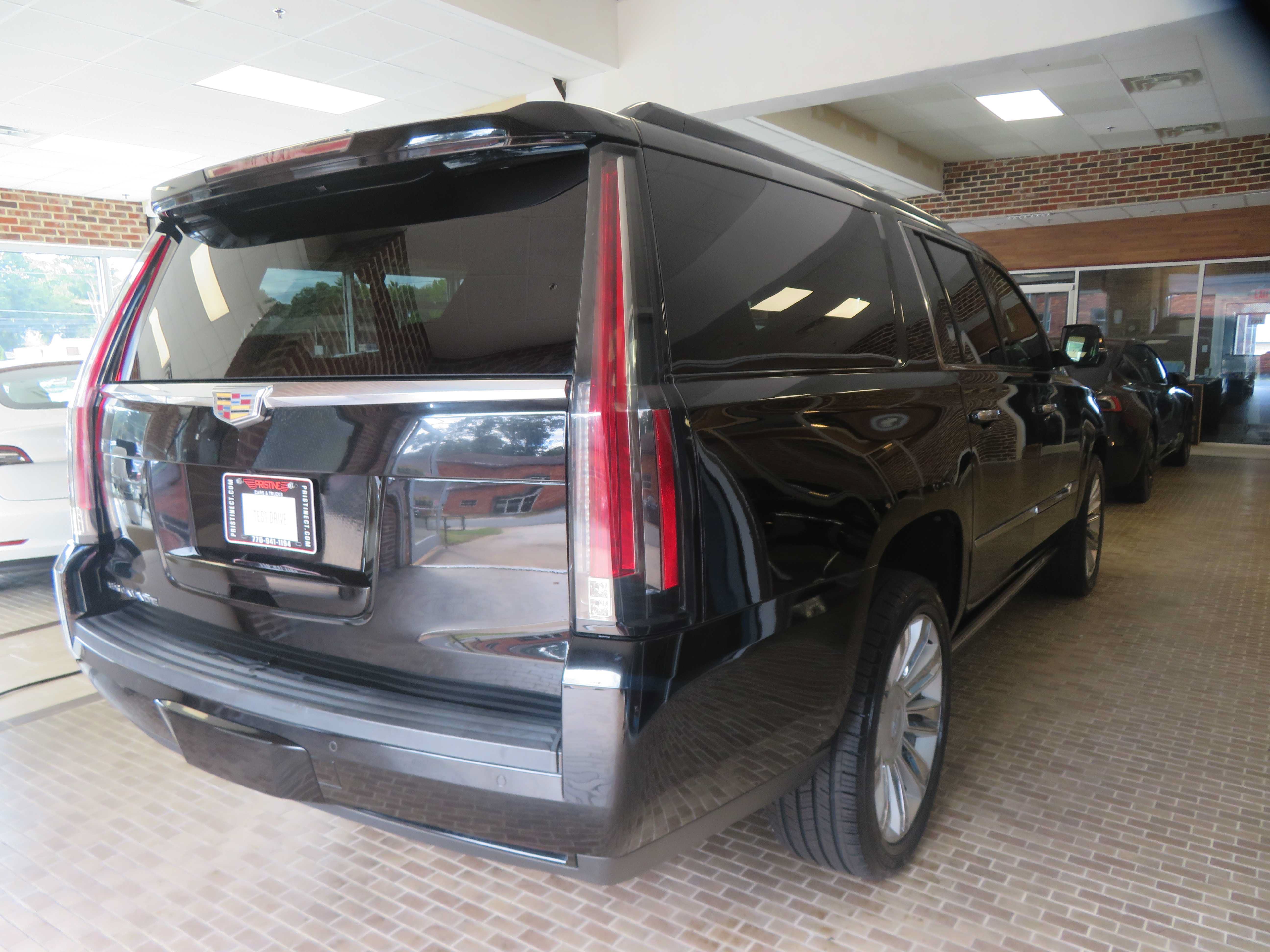 Used 2016 Cadillac Escalade ESV Platinum AWD/4WD image 73