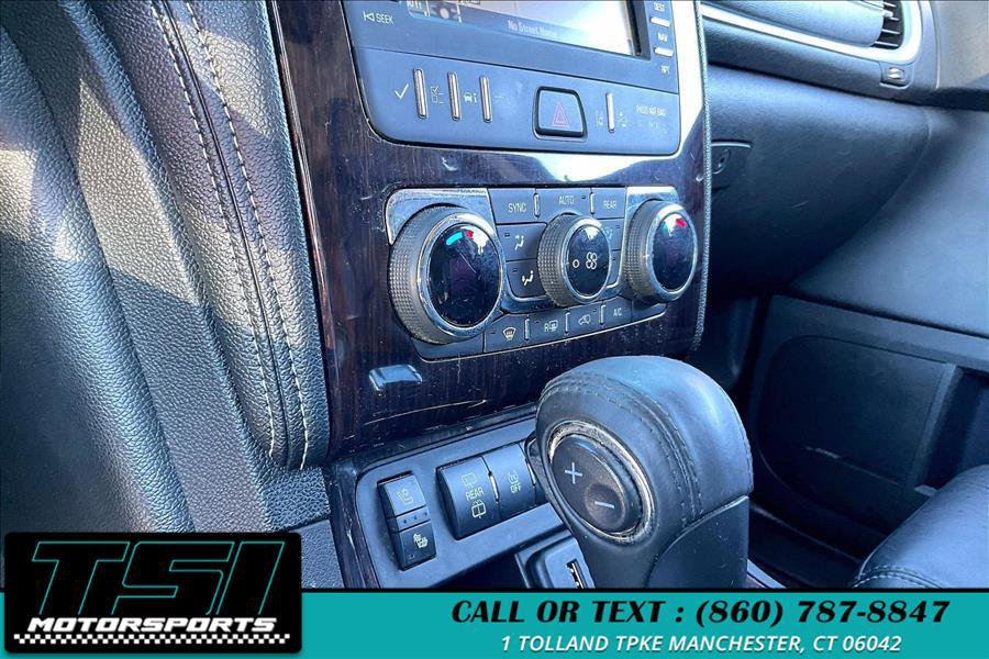 Used 2015 Chevrolet Traverse LTZ image 32