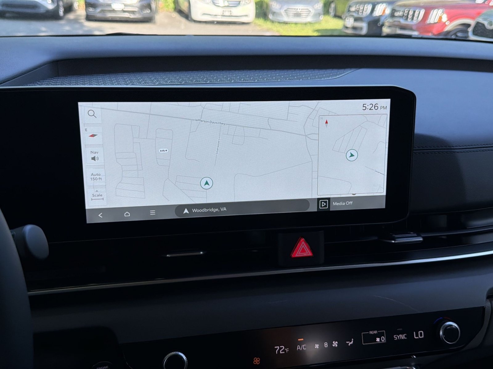 New 2026 Kia Carnival EX FWD image 22