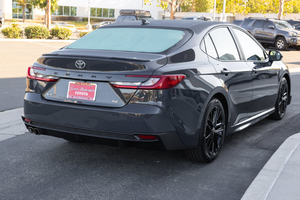 Certified 2025 Toyota Camry SE w/ Convenience Package FWD image 5