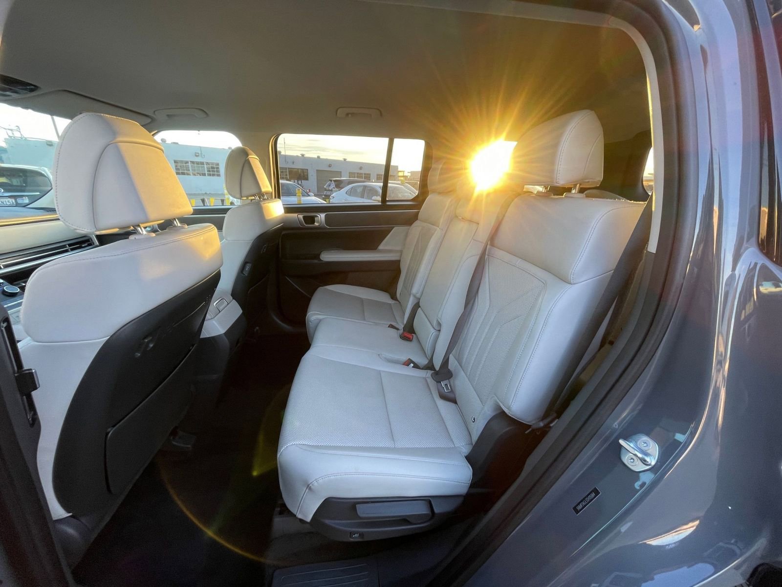 Used 2025 Hyundai Santa Fe SEL image 25