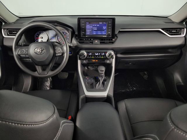 Used 2022 Toyota RAV4 XLE w/ Convenience Package FWD image 26