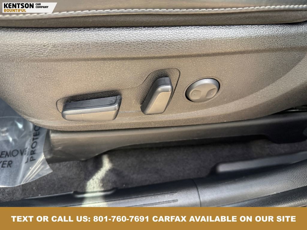 Used 2025 Kia Telluride S image 35