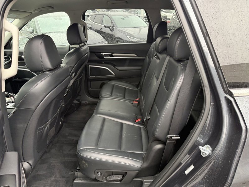 Used 2020 Kia Telluride LX image 8