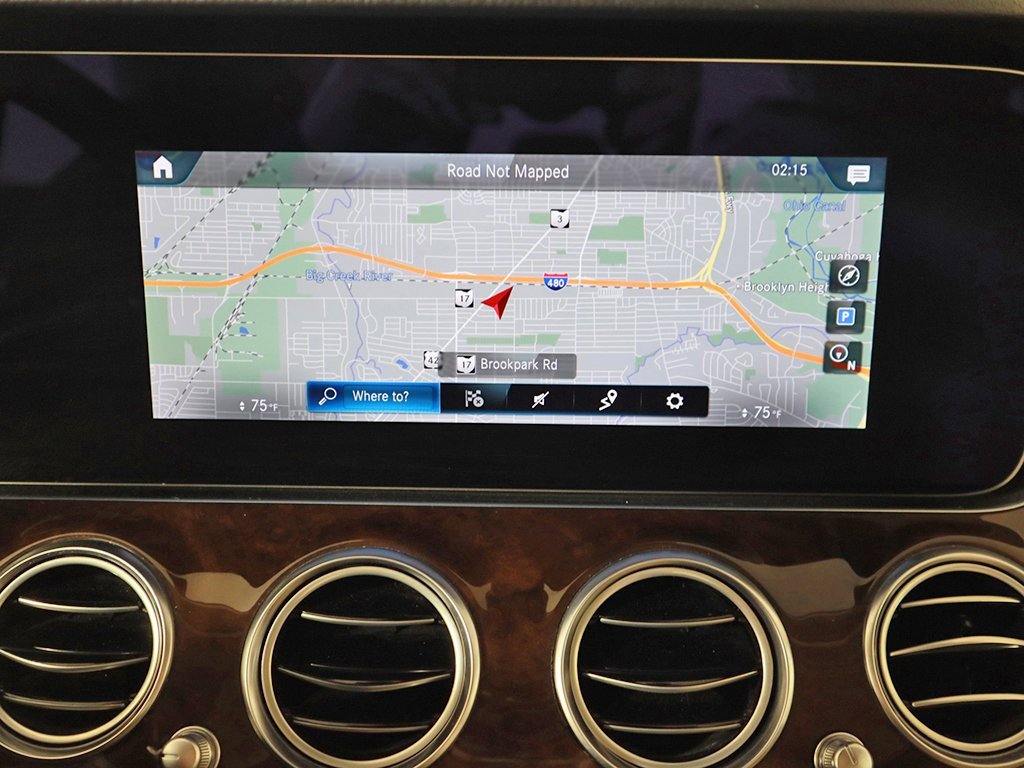 Used 2022 Mercedes-Benz E 350 4MATIC Sedan w/ Driver Assistance Package image 48