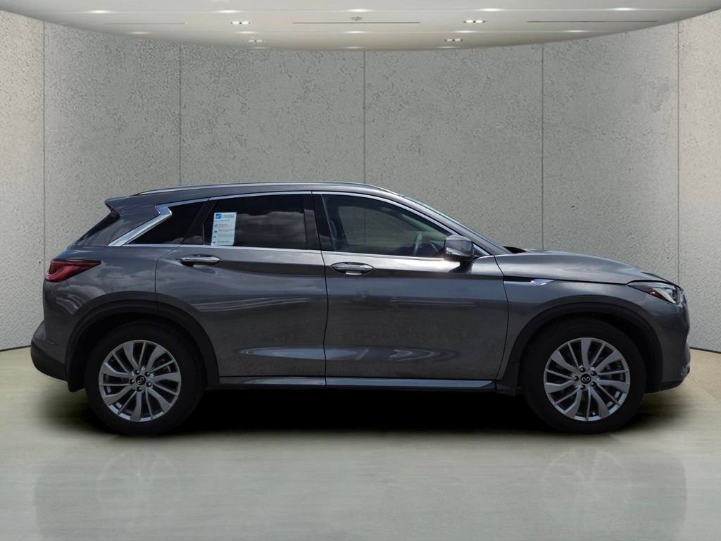 Used 2025 INFINITI QX50 Luxe AWD/4WD image 6