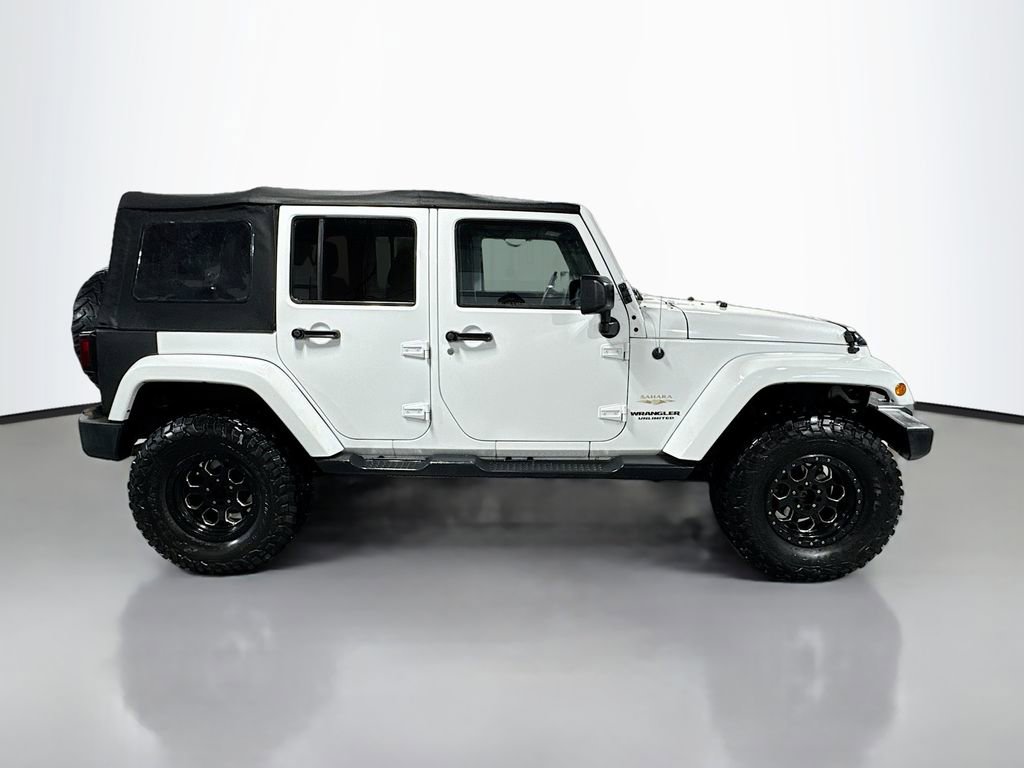 Used 2015 Jeep Wrangler Unlimited Sahara w/ Connectivity Group image 5