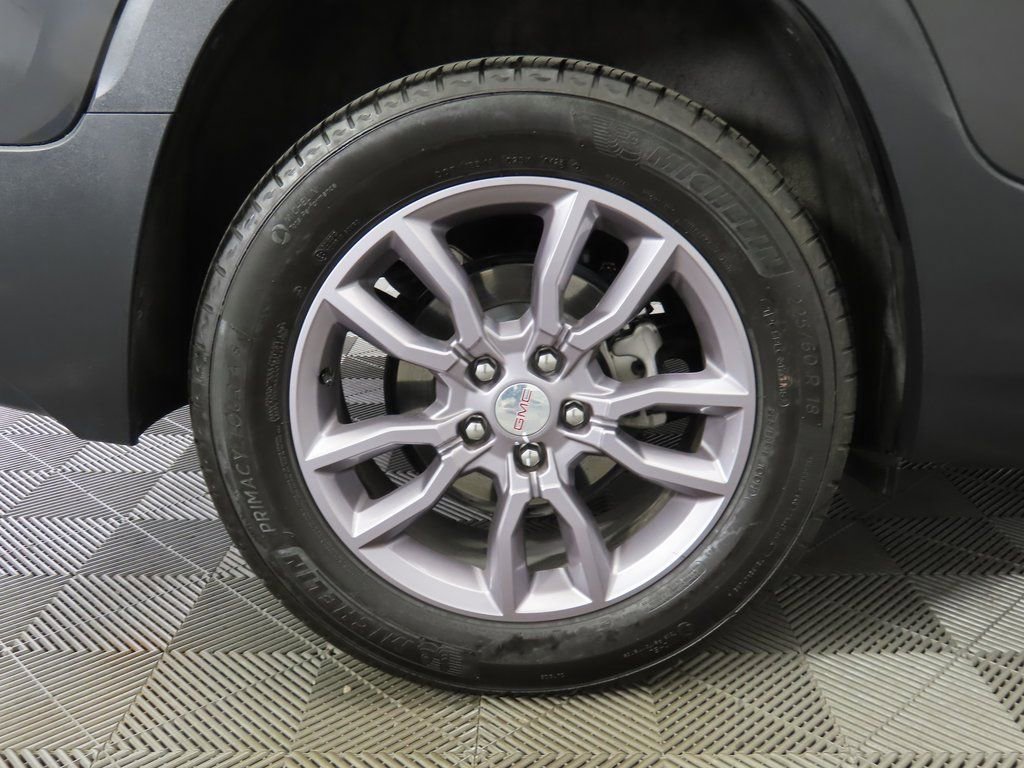 Used 2023 GMC Terrain SLT image 30