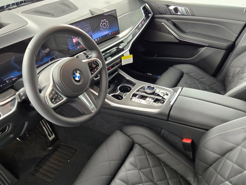 New 2026 BMW X7 xDrive40i w/ Executive Package image 13