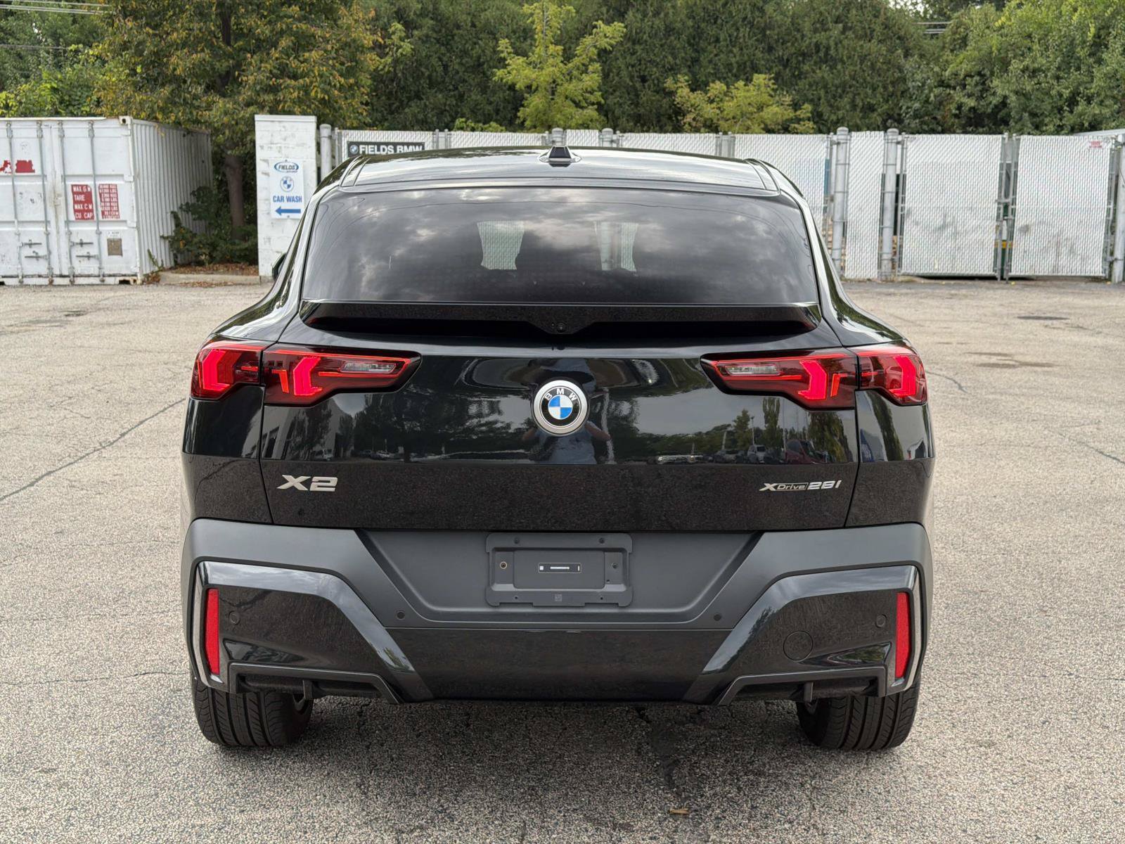 Certified 2025 BMW X2 xDrive28i AWD/4WD image 6