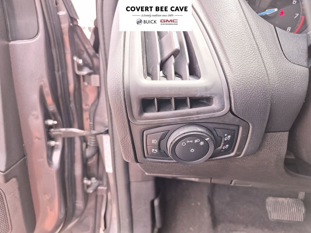 Used 2013 Ford Focus SE image 37