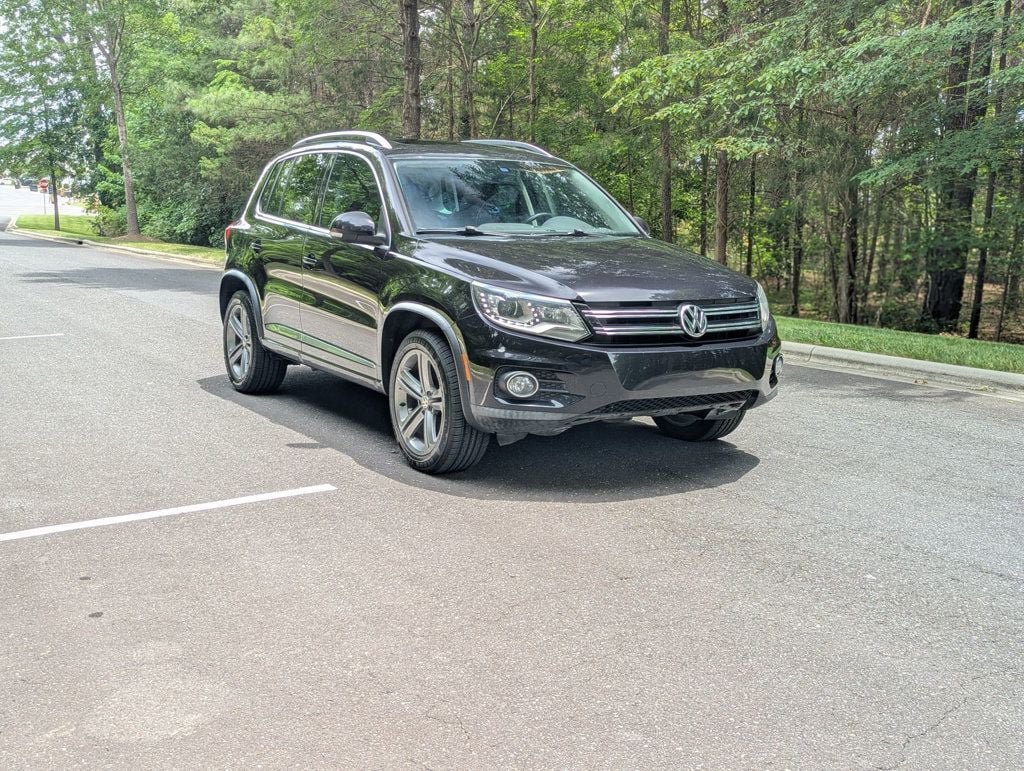 Used 2017 Volkswagen Tiguan Sport FWD image 13