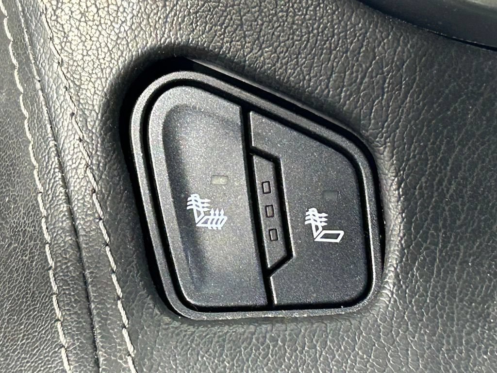 Used 2018 Chevrolet Tahoe LT RWD image 24