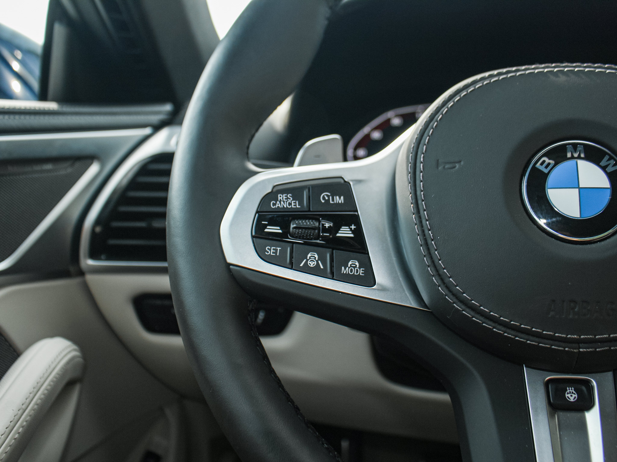 Used 2026 BMW 840i Coupe RWD image 19
