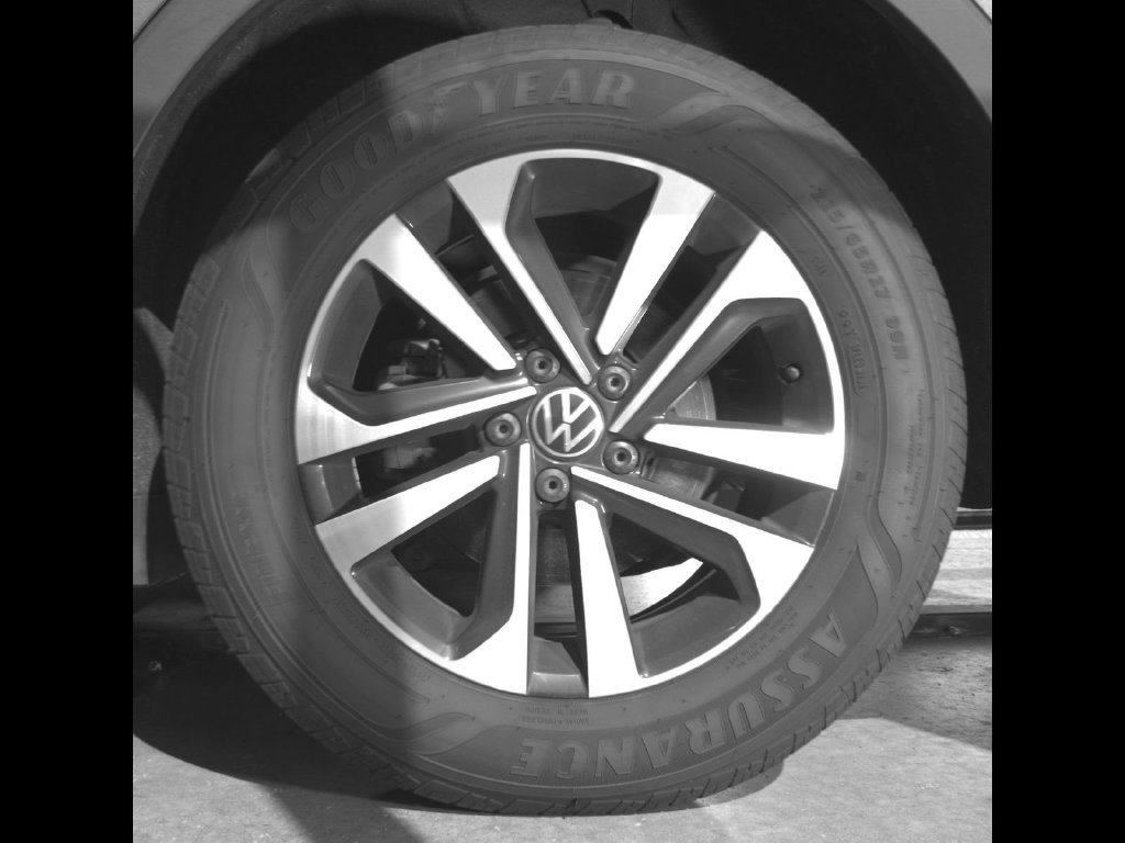 Used 2024 Volkswagen Tiguan S FWD image 3