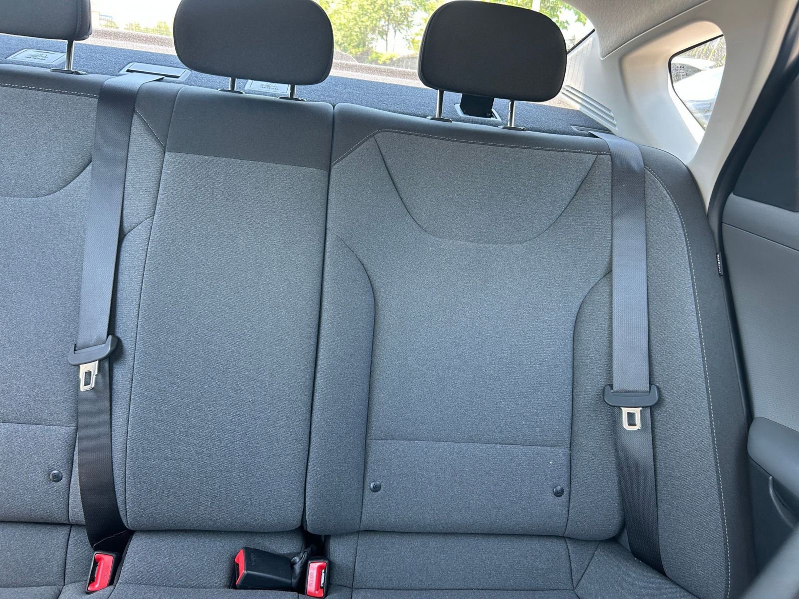 Used 2025 Kia K4 FWD image 32