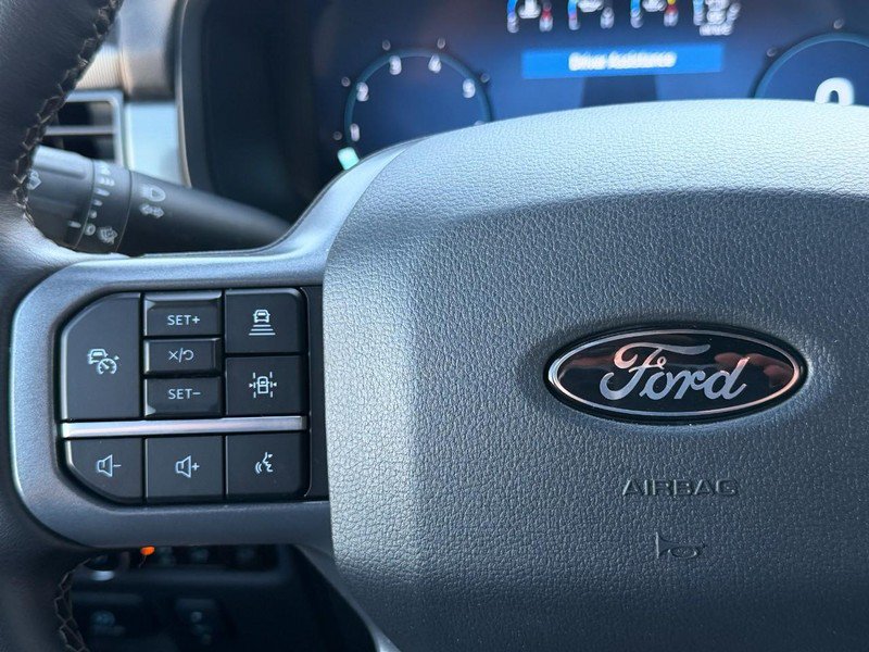 Used 2025 Ford F150 Lariat AWD/4WD image 31