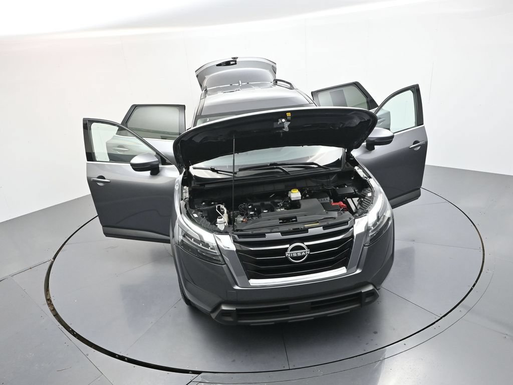 Used 2025 Nissan Pathfinder SV FWD image 33