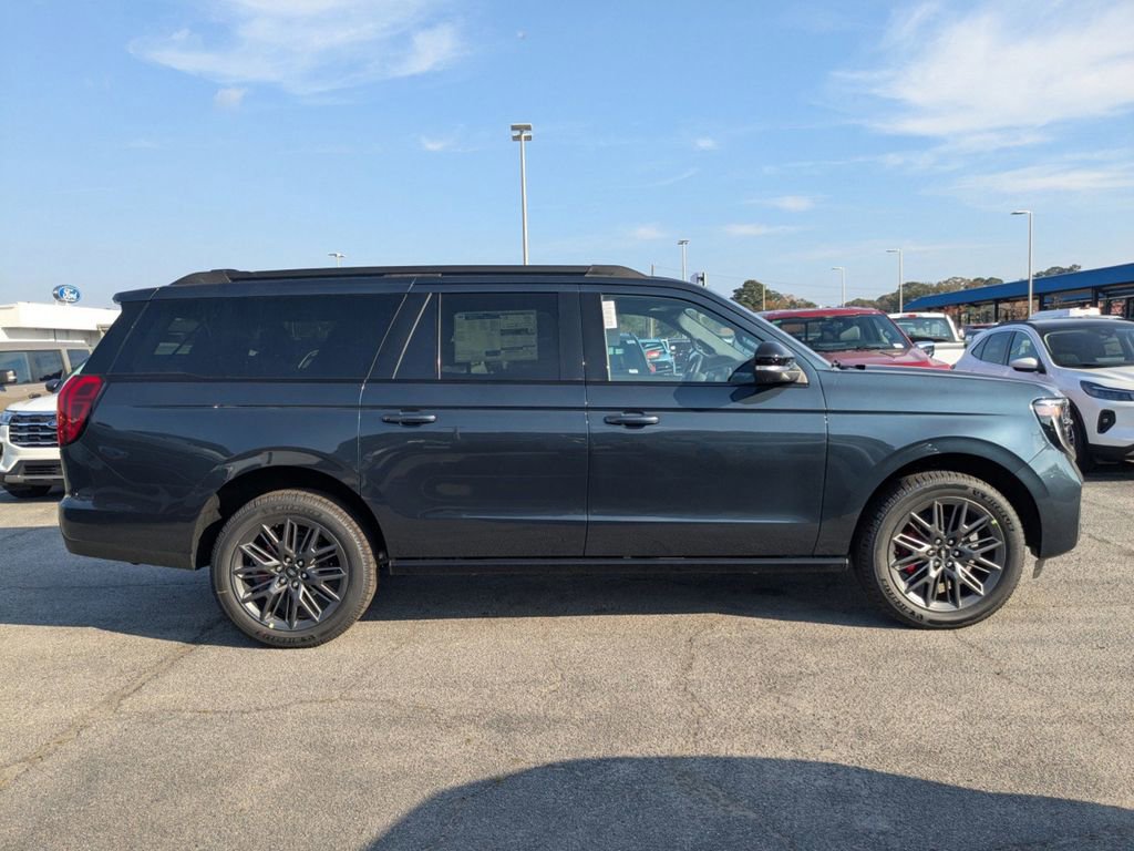 New 2025 Ford Expedition Max Platinum w/ Stealth Performance Package video 3