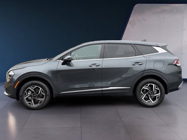 Certified 2023 Kia Sportage LX AWD/4WD image 2