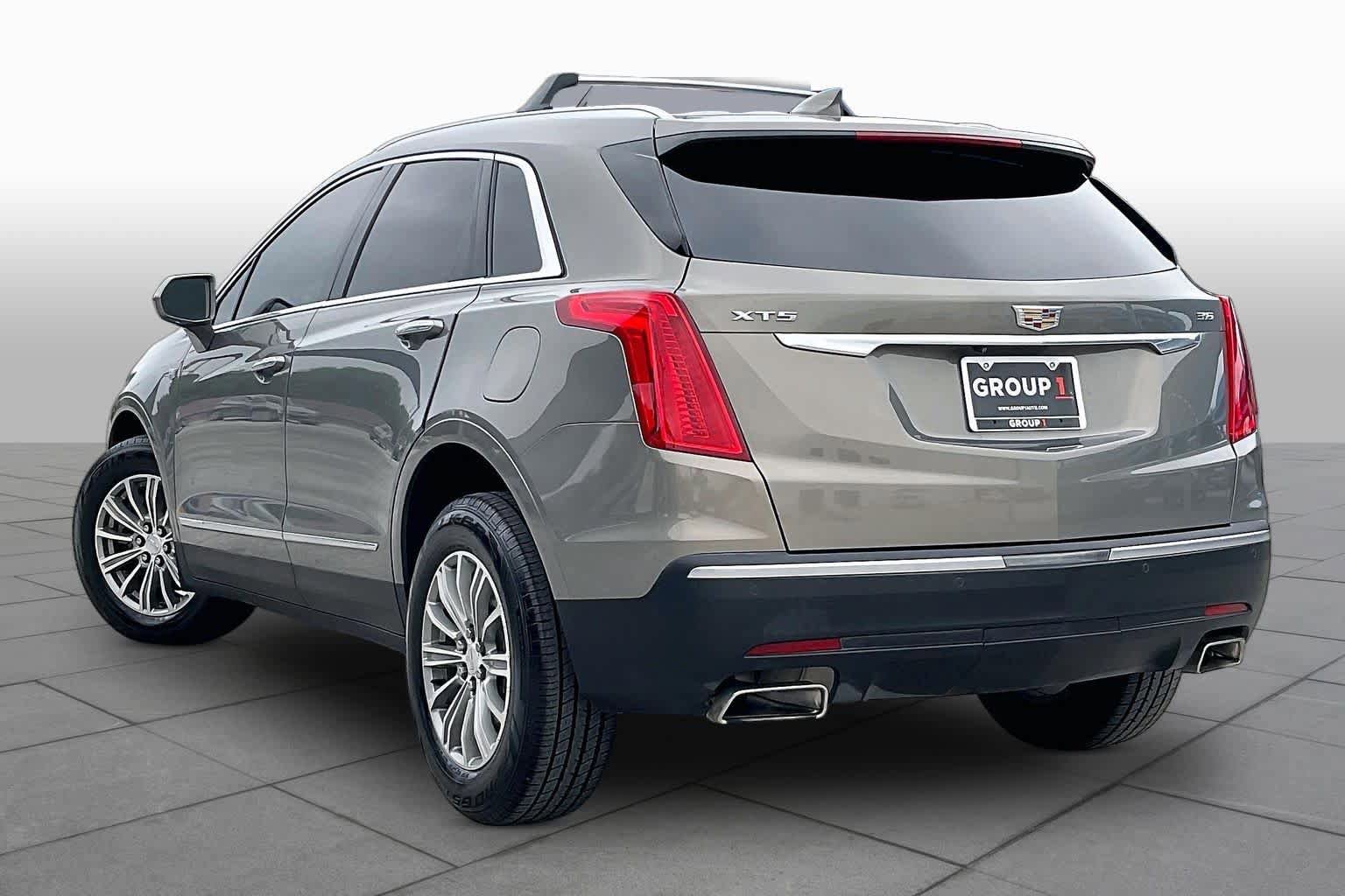 Used 2018 Cadillac XT5 Luxury FWD image 12