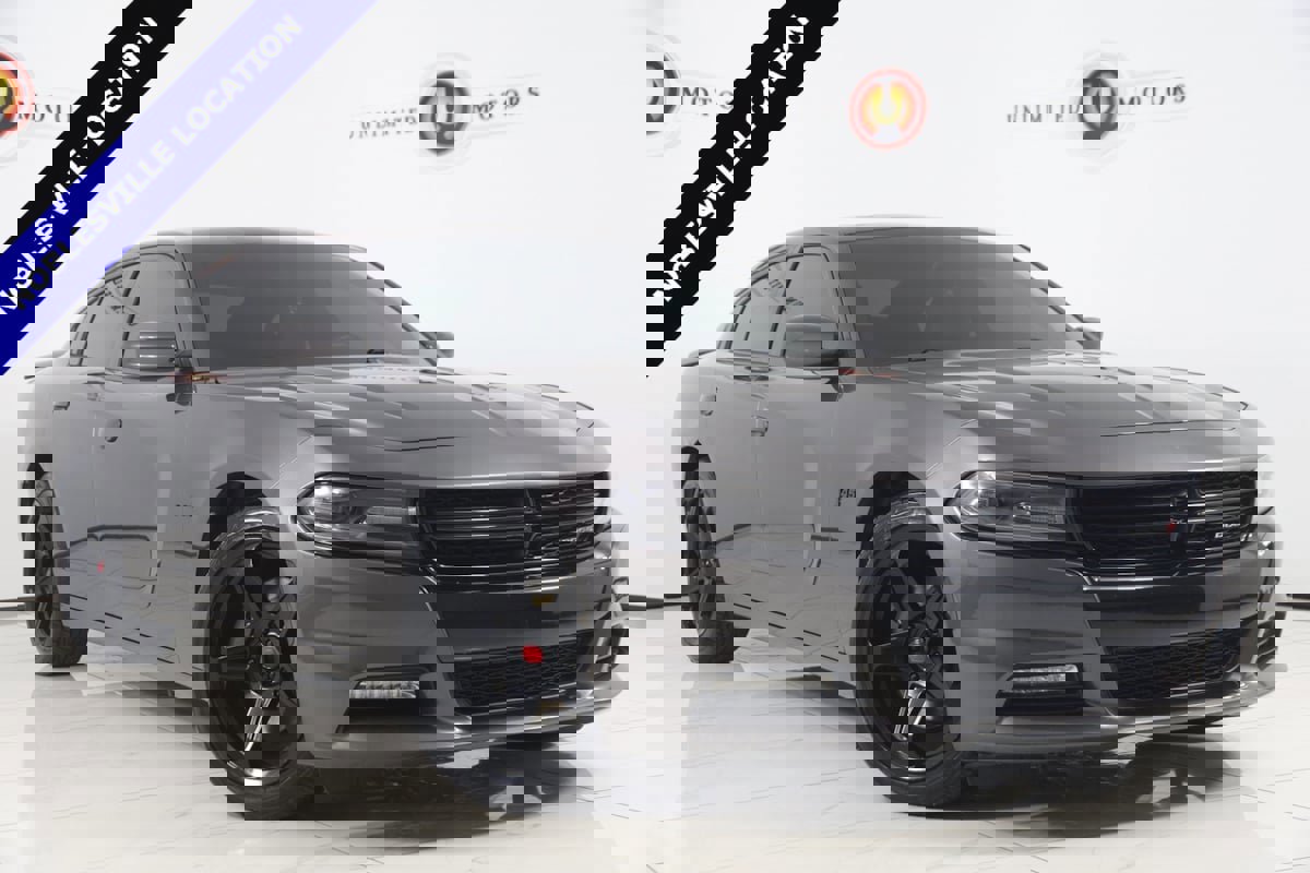 Used 2015 Dodge Charger R/T w/ Plus Group