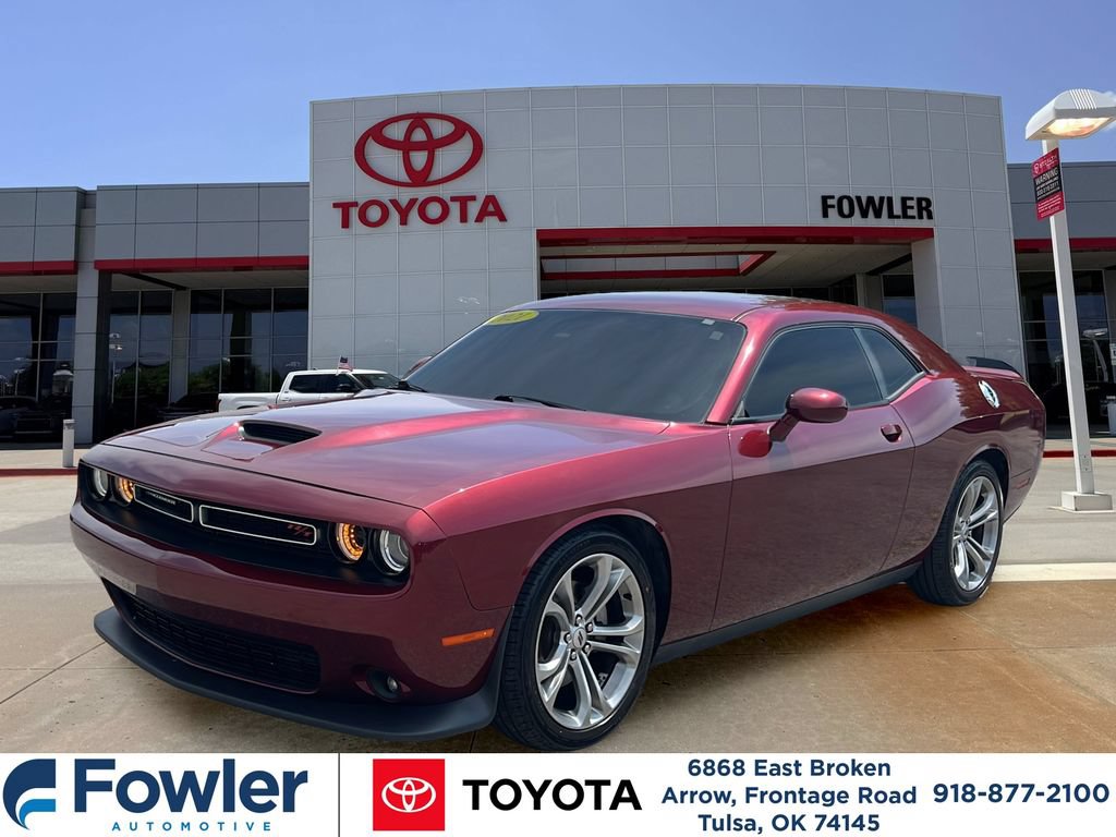 Used 2021 Dodge Challenger R/T RWD image 9