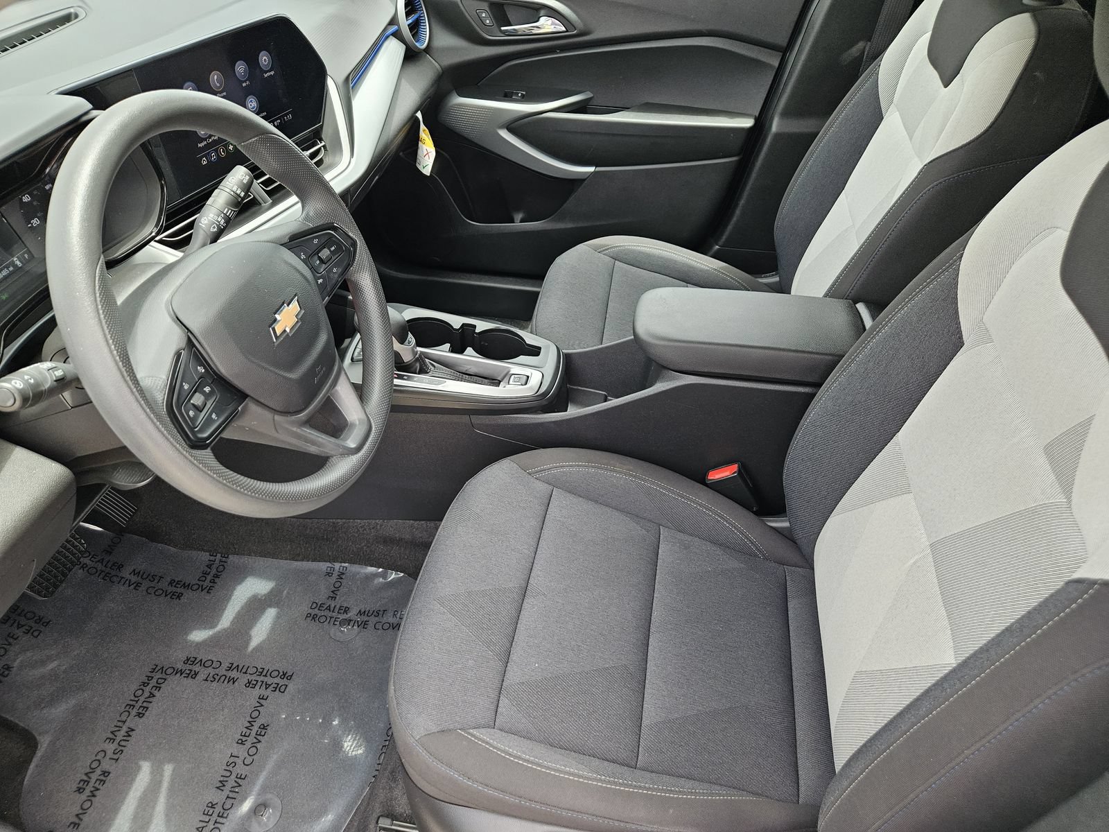 Certified 2025 Chevrolet Trax LS FWD image 15