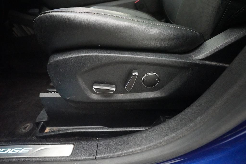 Used 2015 Ford Edge Sport w/ Equipment Group 401A AWD/4WD image 30