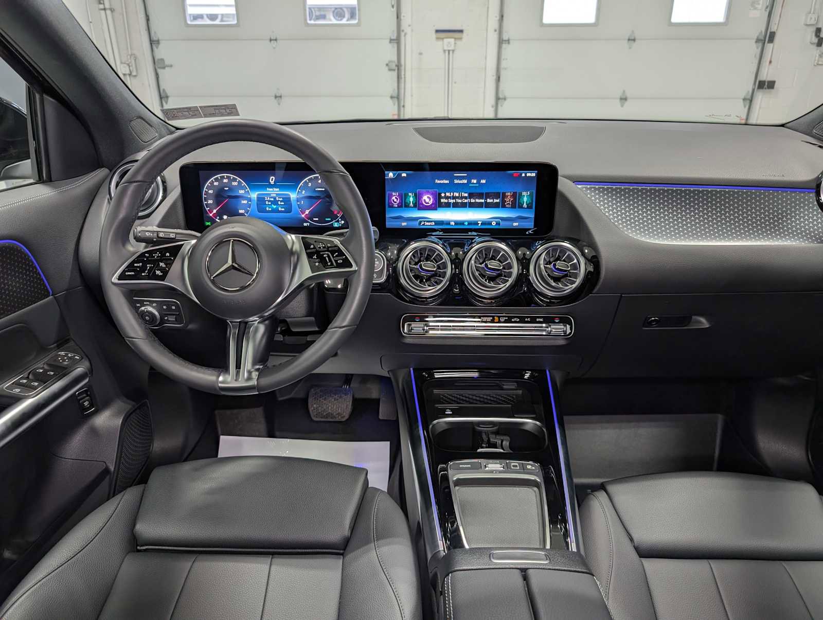 Certified 2025 Mercedes-Benz GLA 250 4MATIC image 17